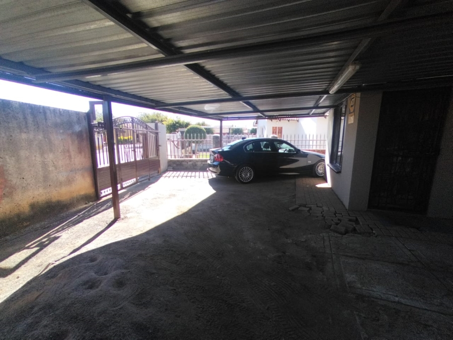 3 Bedroom Property for Sale in Boitekong Ext 9 North West